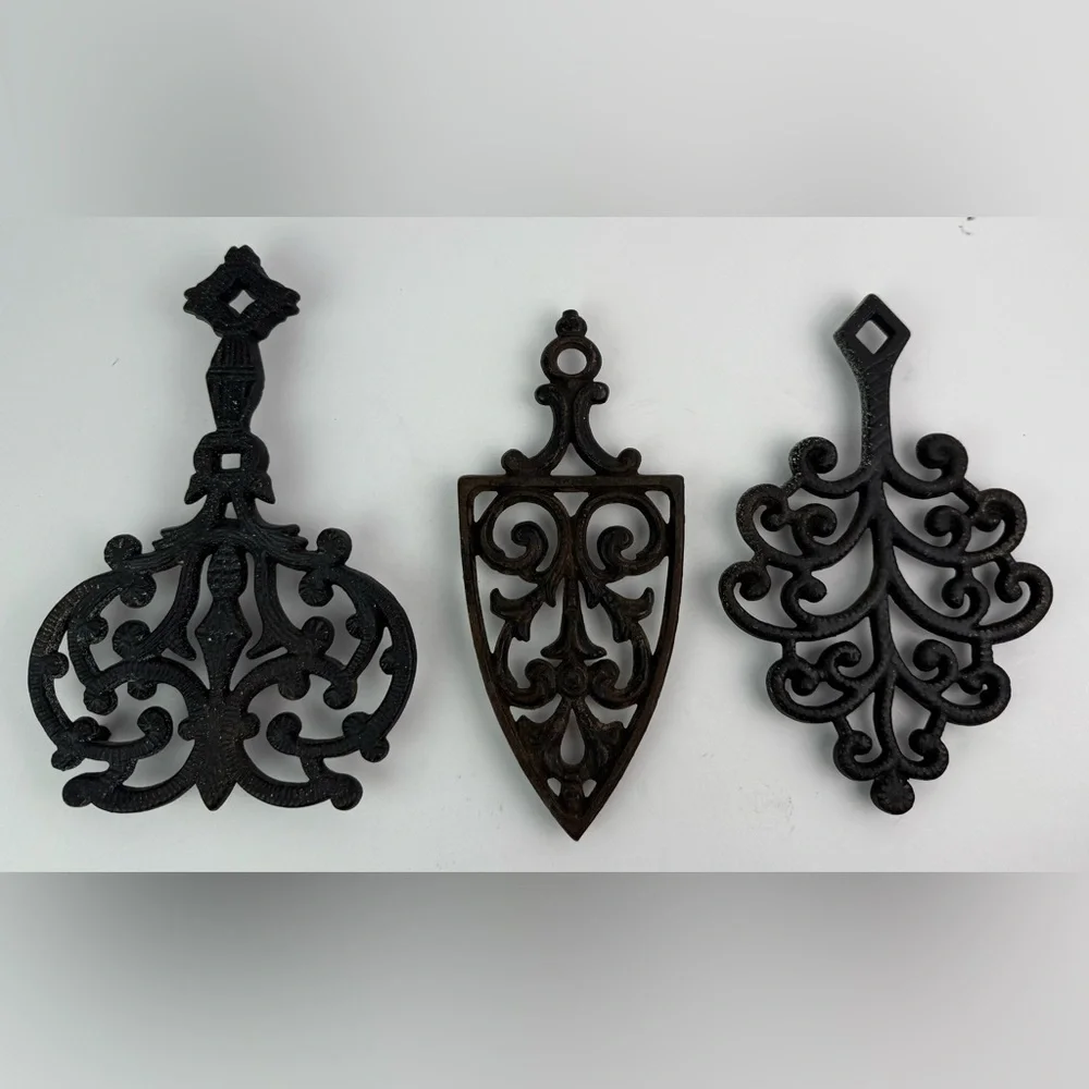 Vintage Black Cast Iron Trivets Wall Decor Set‎ of 3